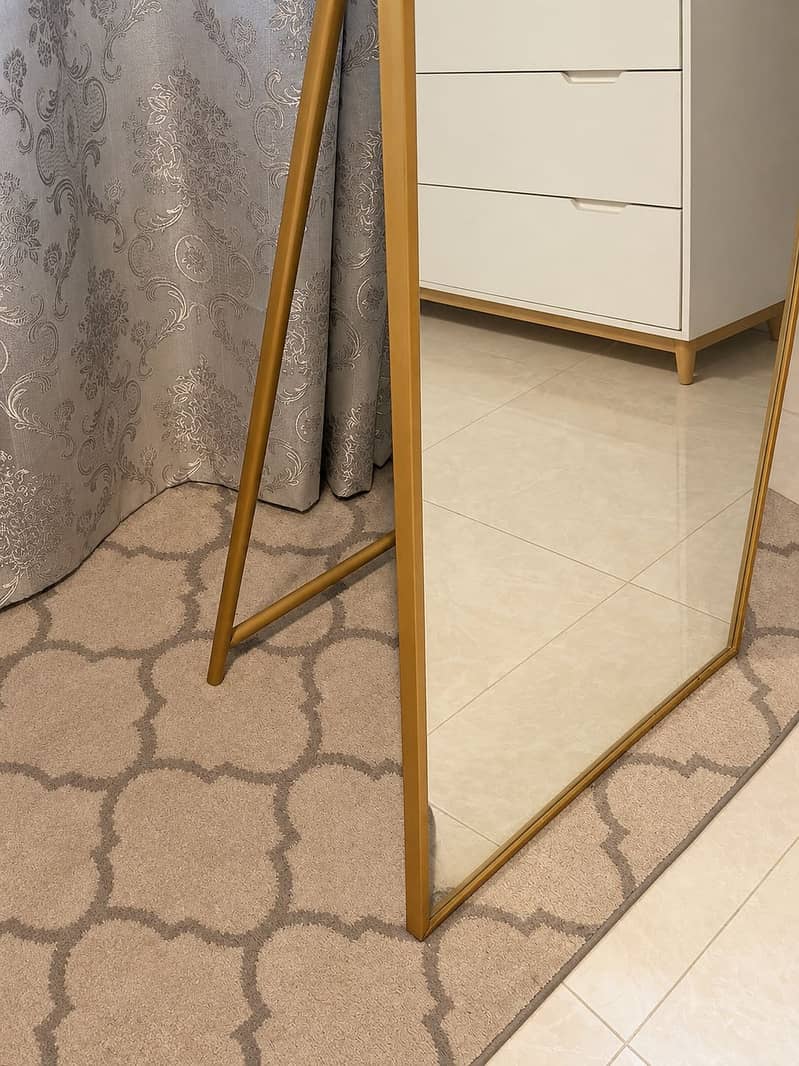 Standing mirror 6ft 1