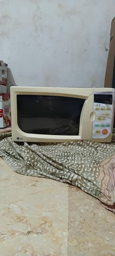 LG Oven