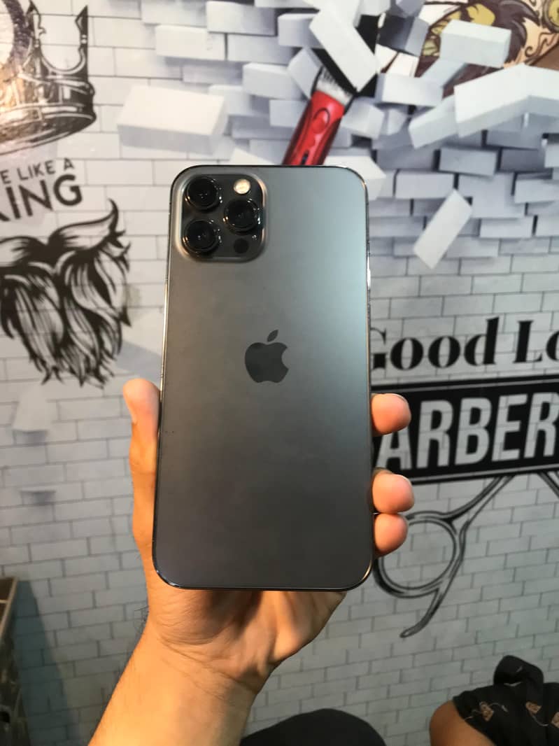 Apple iPhone 12 Pro Max 2