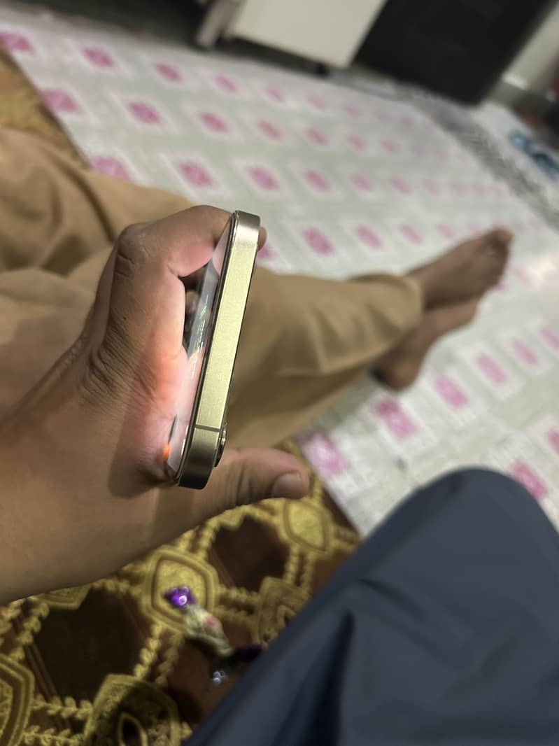 Apple iPhone 12 Pro Max 3