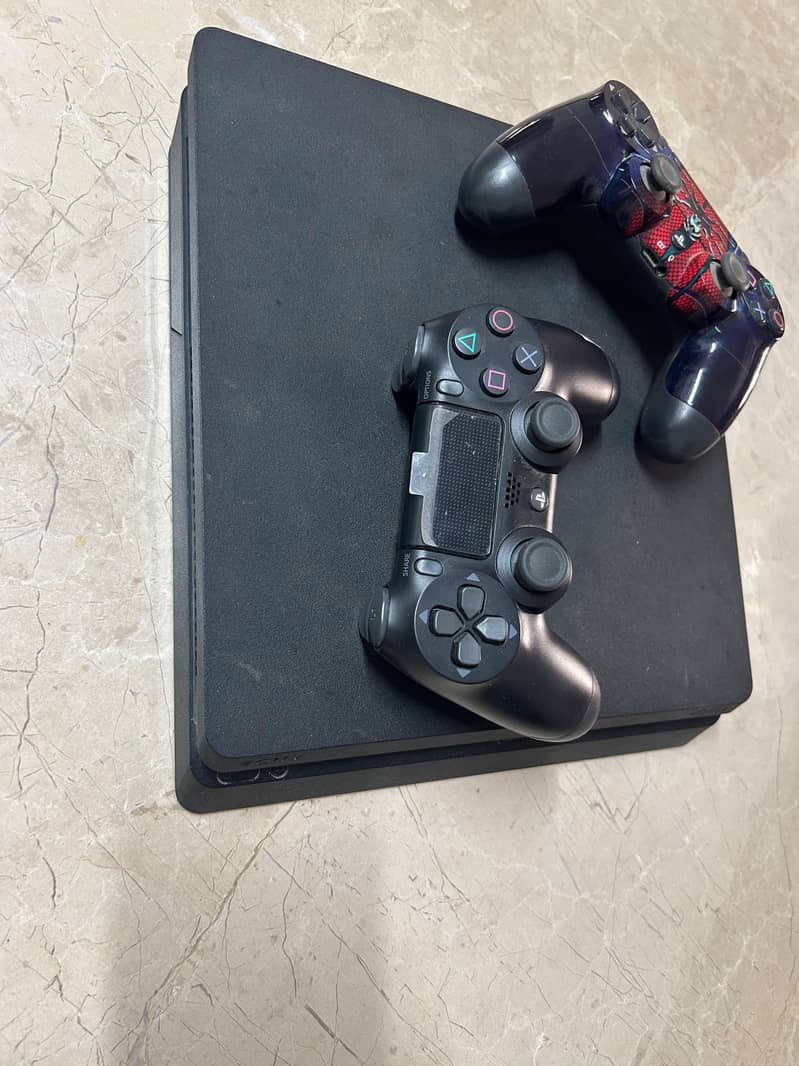 PS4 SLIM 1TB 2