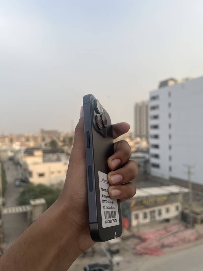 Apple iPhone 15 Pro 10