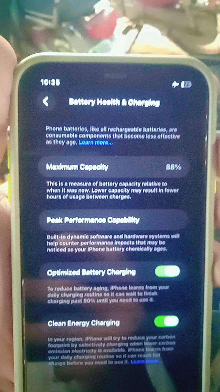 Apple iPhone 11 3