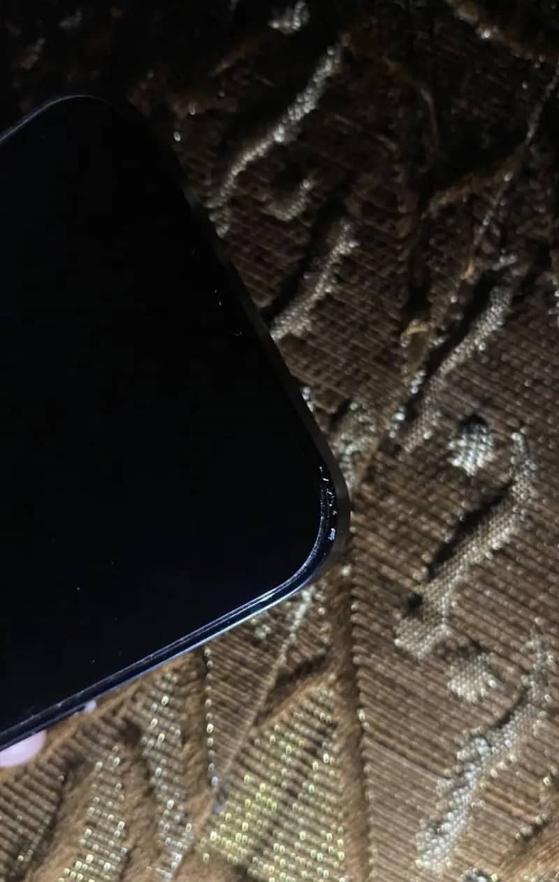 Apple iPhone 13 3