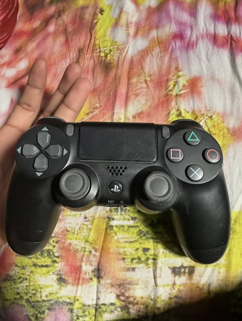 original ps4 controller 2nd gen 0