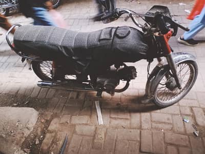 Honda CD 70 2019