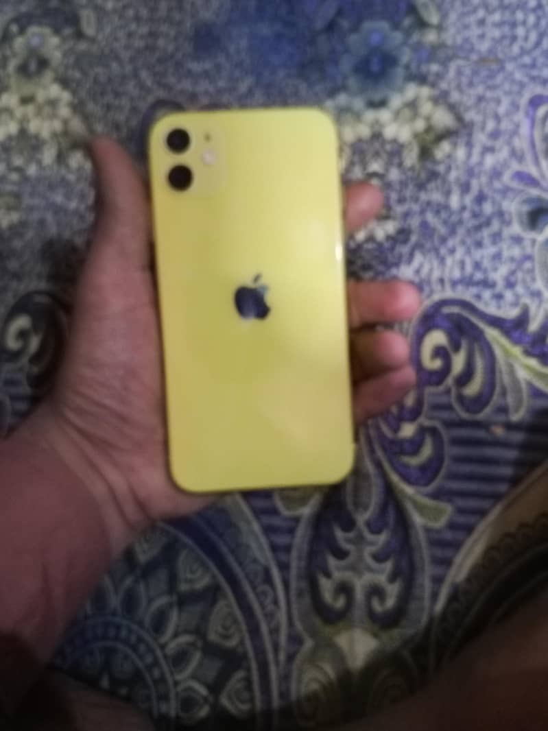Apple iPhone 11 2