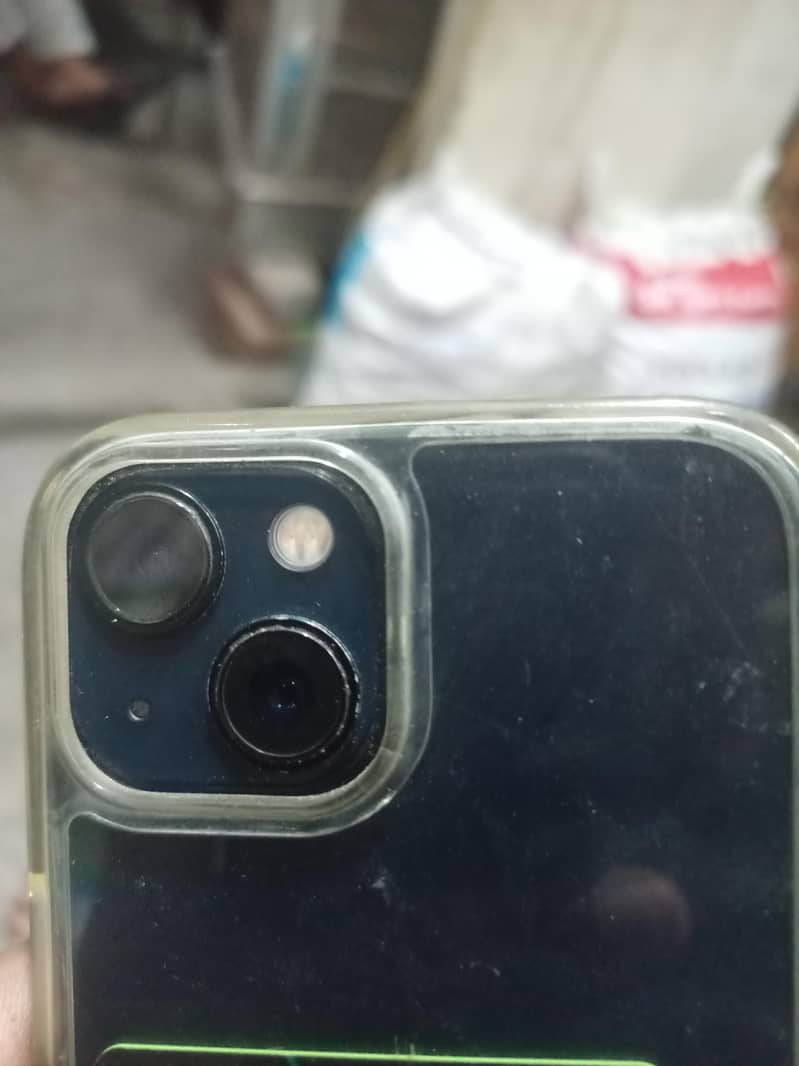 Apple iPhone 13 1
