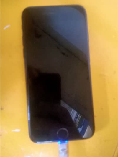 Apple iPhone 7