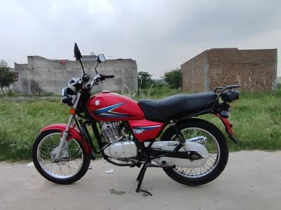 Suzuki GS 150 2021