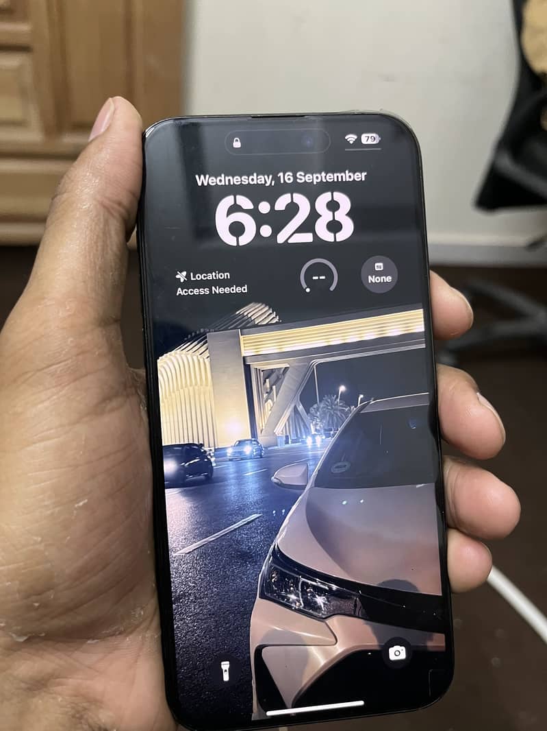 Apple iPhone 15 Pro Max 0