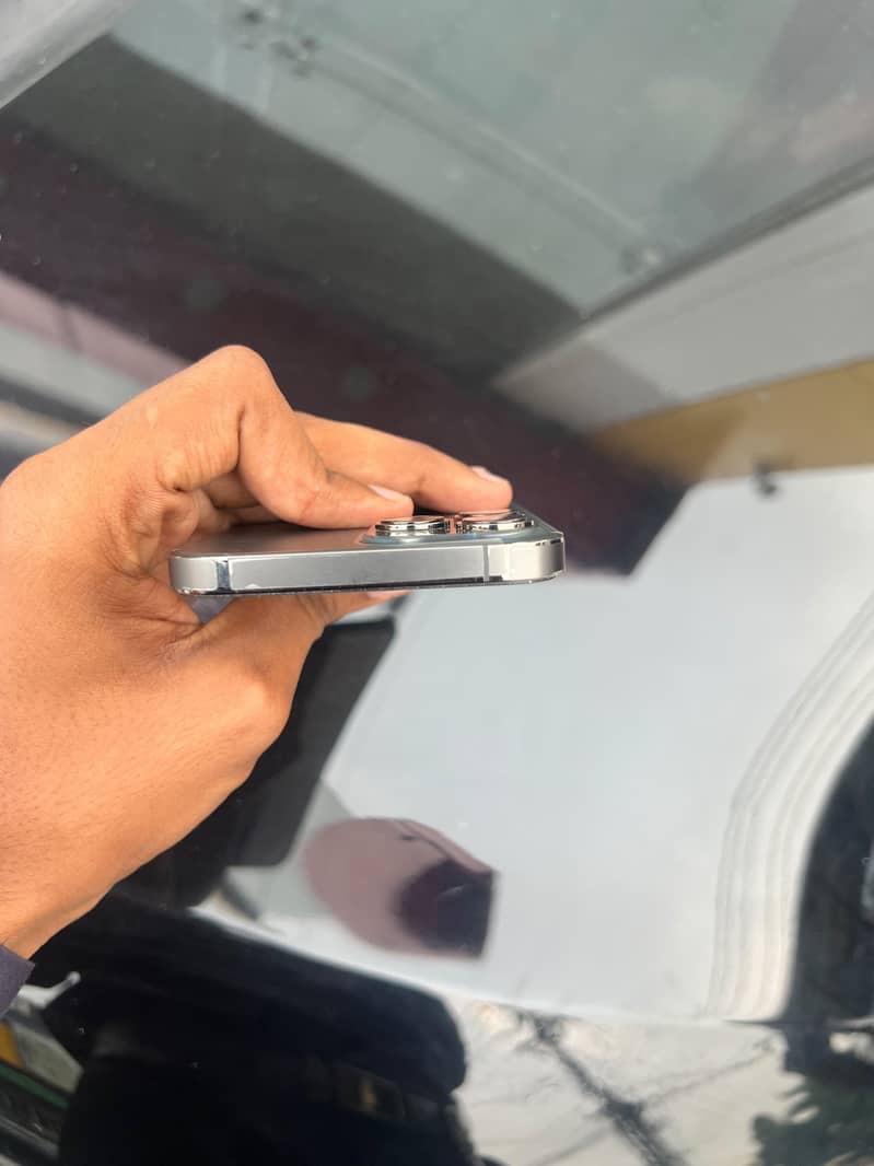 Apple iPhone 13 Pro Max 4