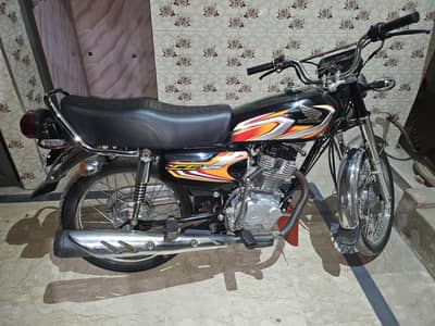 Honda CG 125 Black