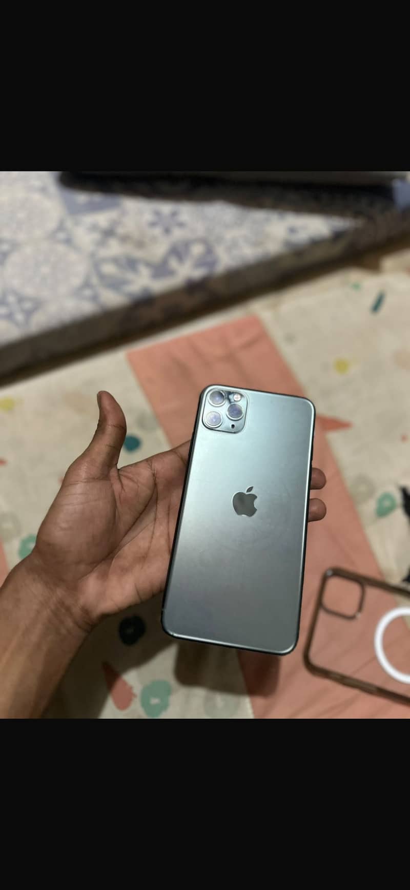 Apple iPhone 11 Pro Max 6