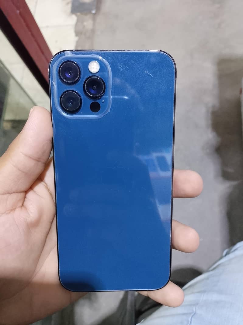 Apple iPhone 12 Pro 0