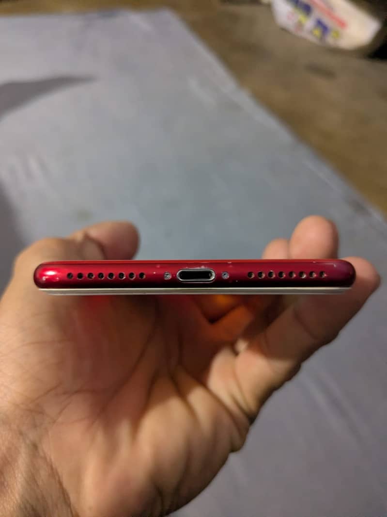 Apple iPhone 7 Plus 3