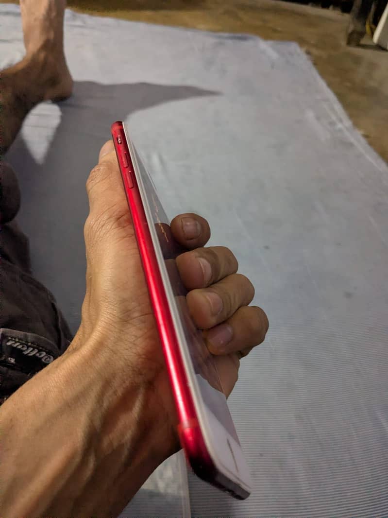 Apple iPhone 7 Plus 4