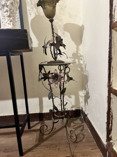 Beautiful vintage metal lamp and console