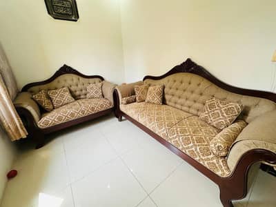 7-Seater Sofa Set – Elegant & Well Maintained