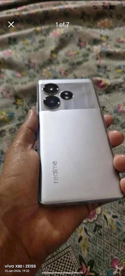 Realme GT 6