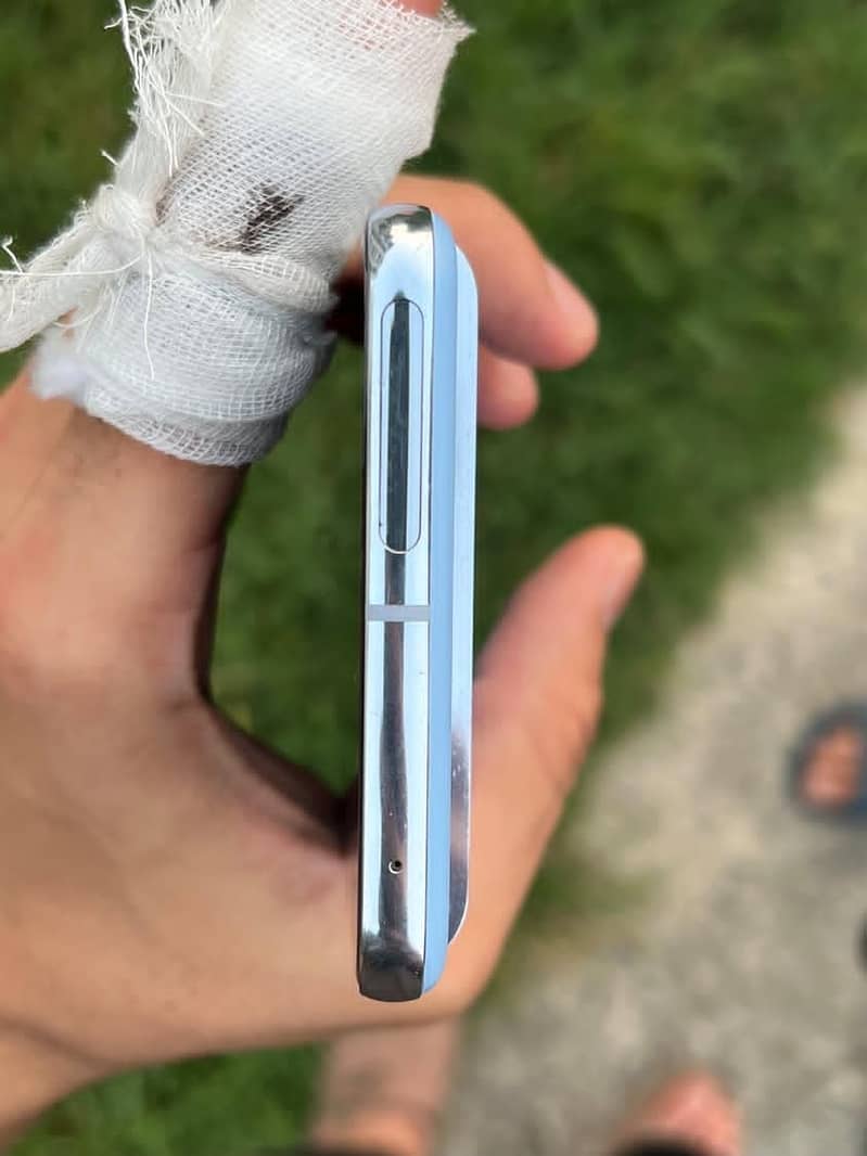 Google Pixel 8 Pro 6
