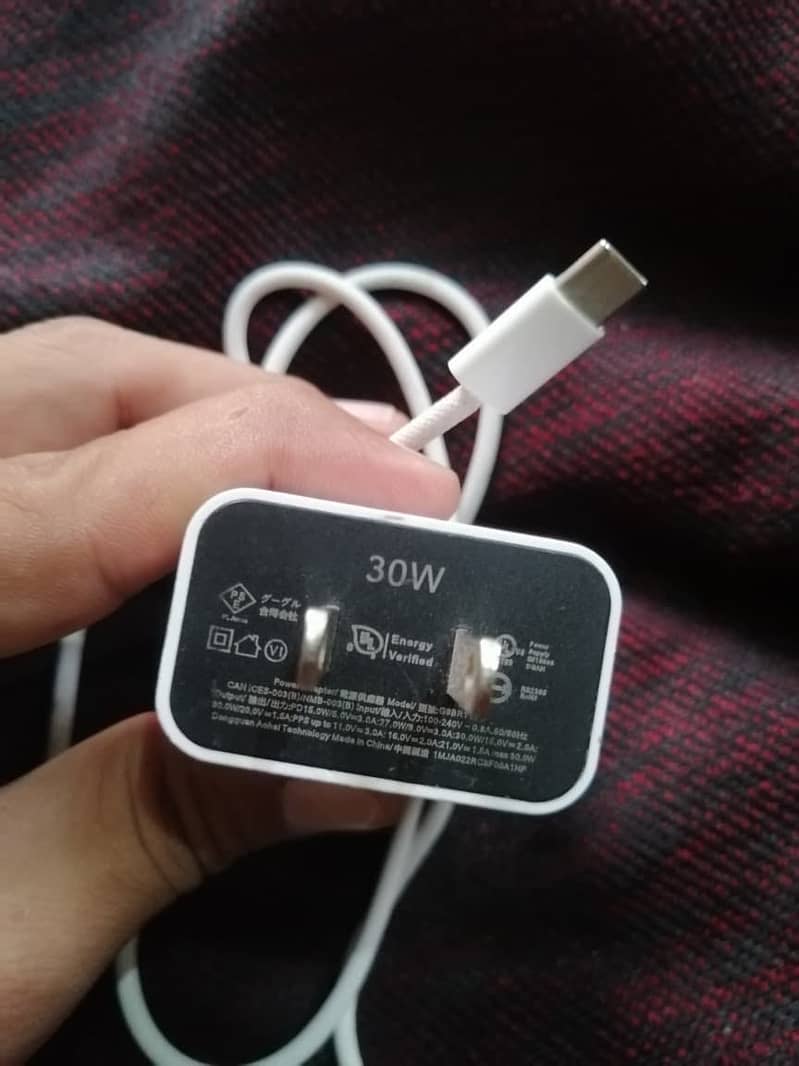 Google Pixel 8 Pro 13