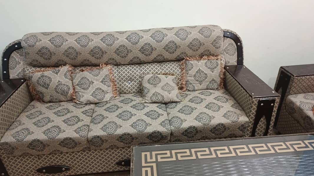 beautiful sofa set with table 6