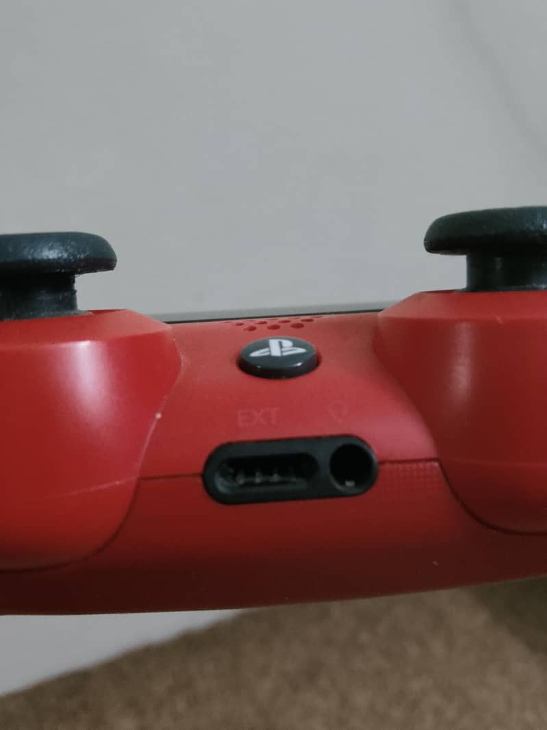 ps 4 og controller Australian variant 5