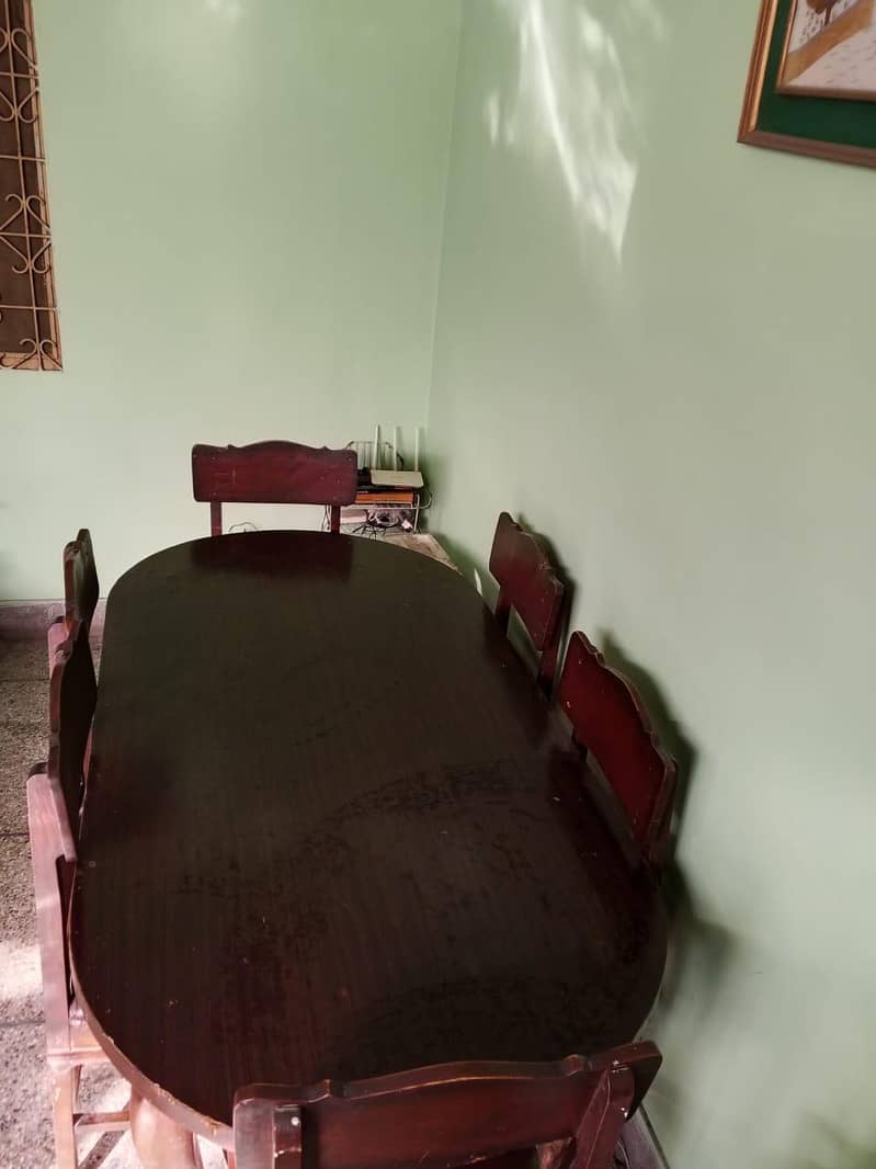 Dining table 3