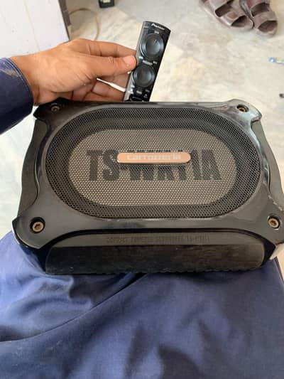 caroozeria under set woofer