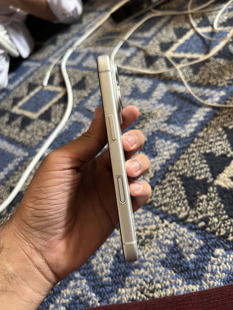 Apple iPhone 17 Pro 3