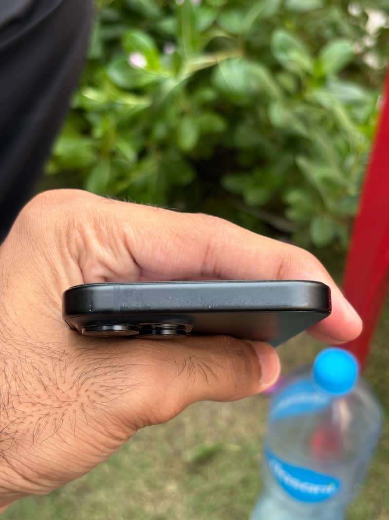 Apple iPhone 15 2