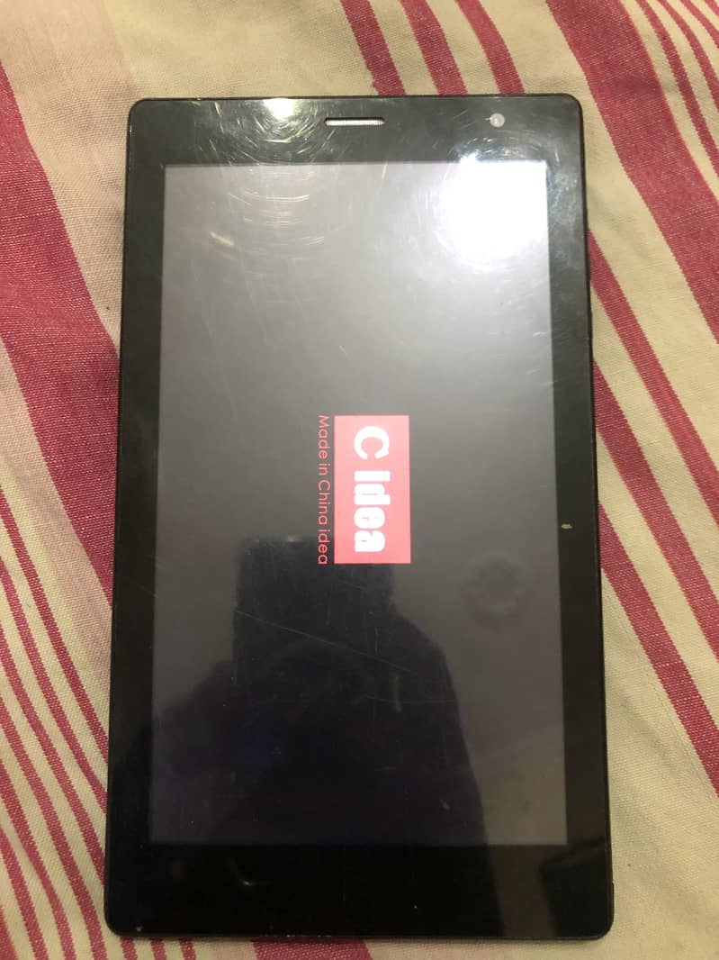 C idea tablet with box 3