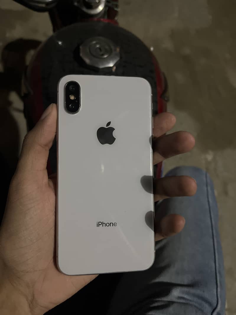 Apple iPhone X 0