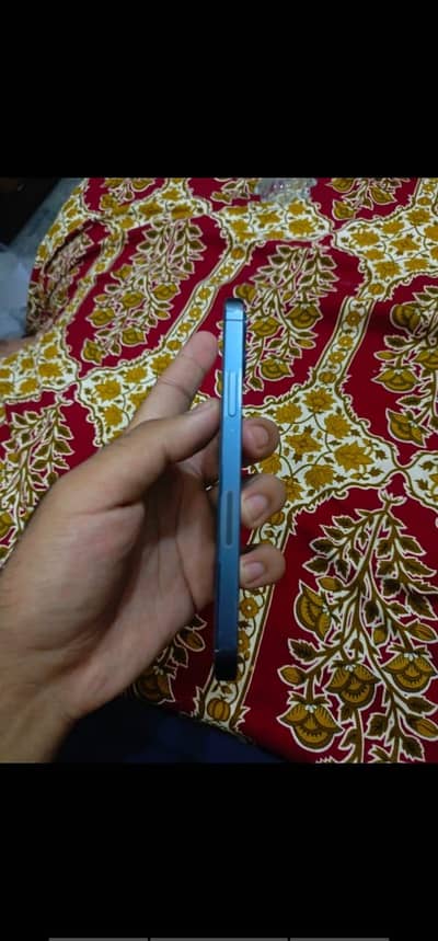 iPhone 12 Pro jv