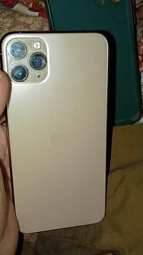 Apple iPhone 11 Pro Max 0