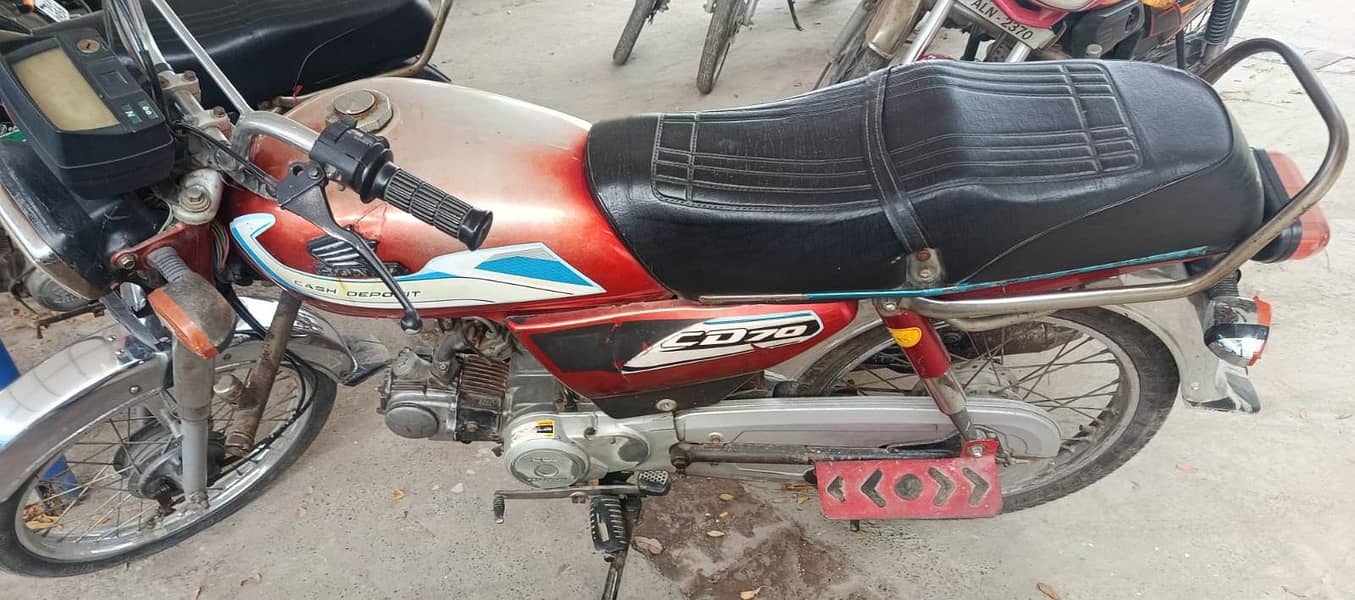 CD 70 2008 Model 1