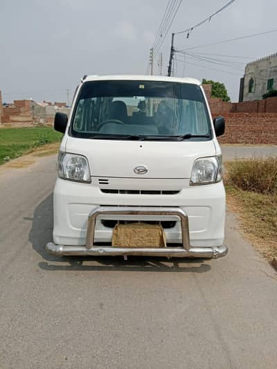 Daihatsu Hijet 2013