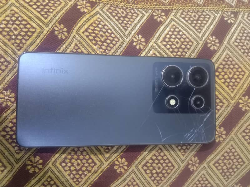 Infinix Note 30 1