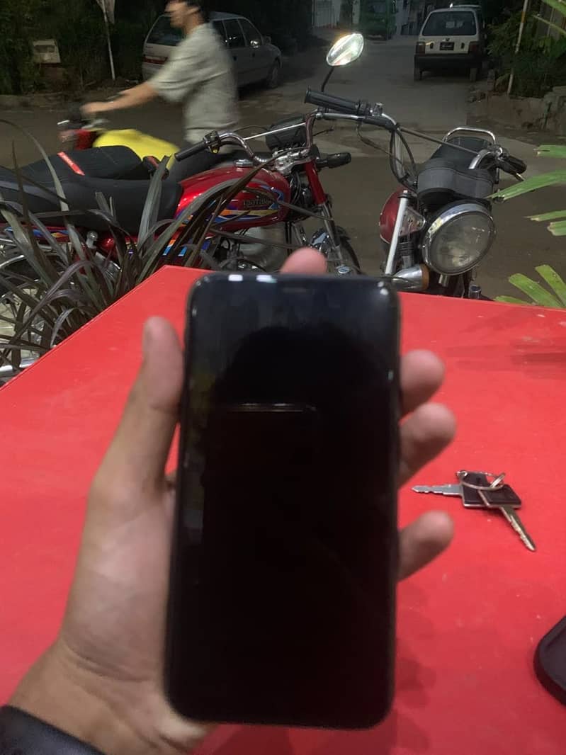 Apple iPhone 11 6