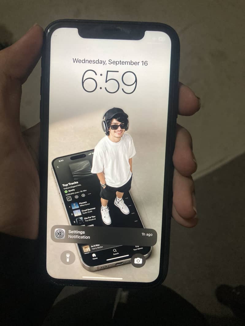 Apple iPhone 11 3