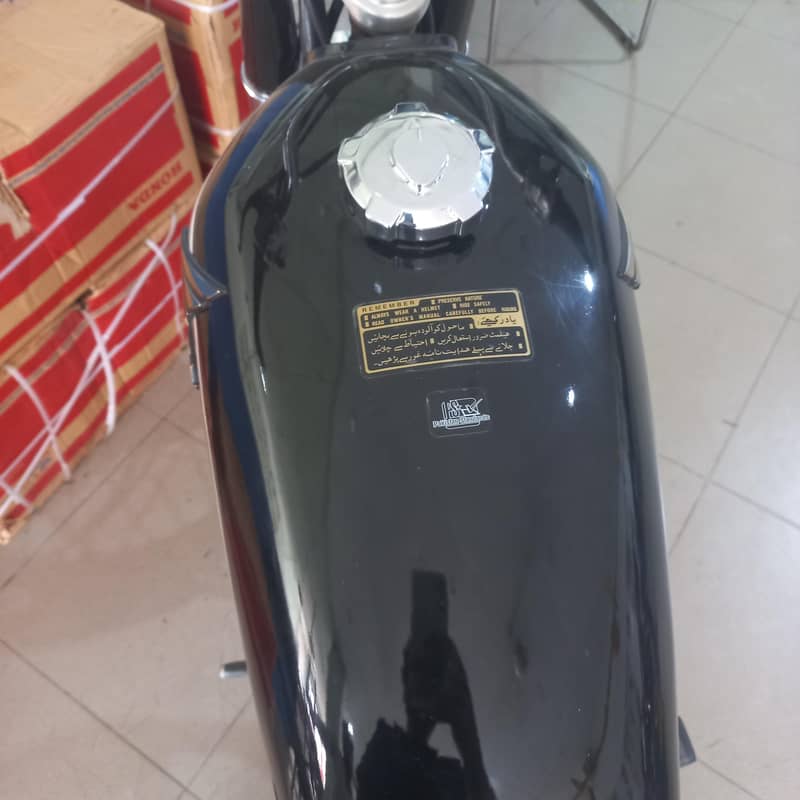 CG125 2002 MODEL 3
