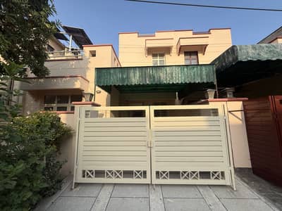 05 MARLA HOUSE PUNJAB GOVERNMENT SOCIETY PGSHS NEAR BAHRIA TOWN LAHORE
