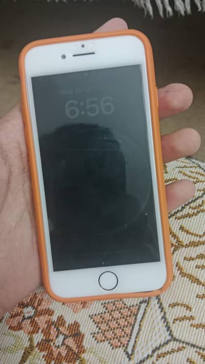 Apple iPhone 8