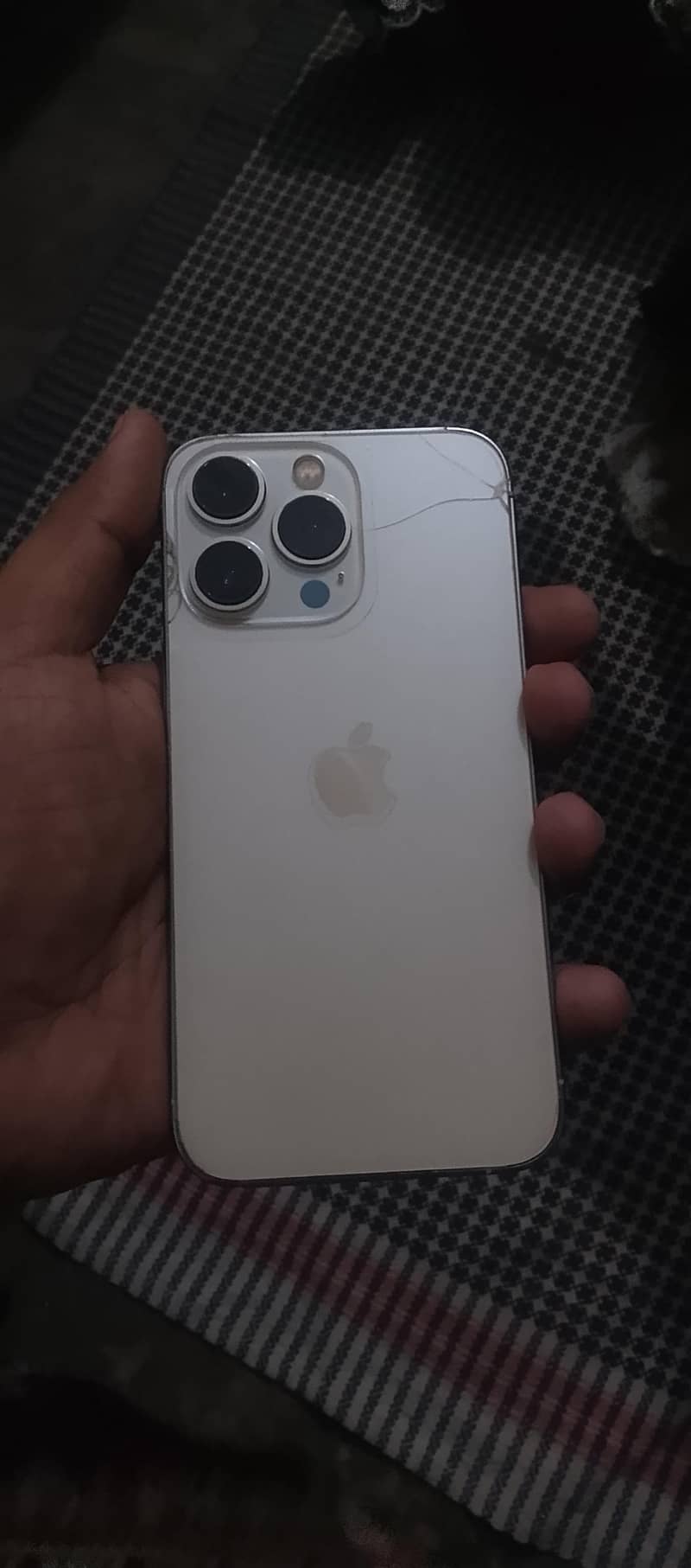 Apple iPhone 13 Pro 0