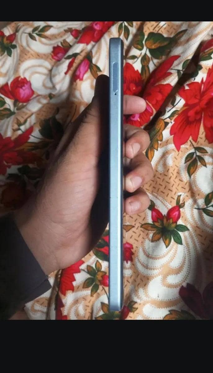 OPPO A18 0
