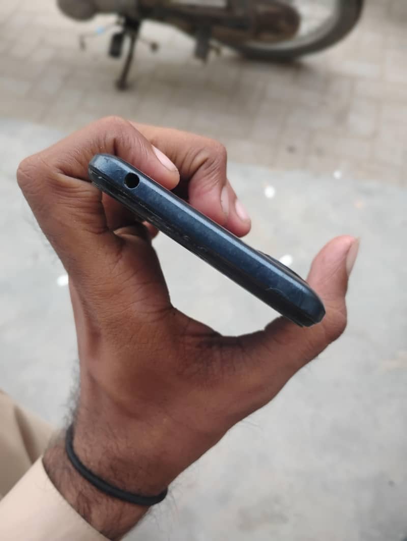 Itel A49 4
