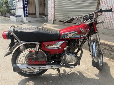 Honda cg  125 for sale all ok not a ani falt