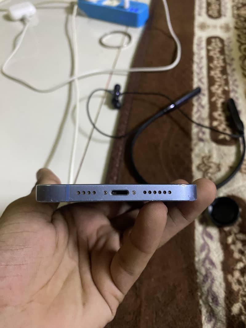Apple iPhone 14 plus 3