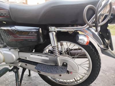 CG 125 Black